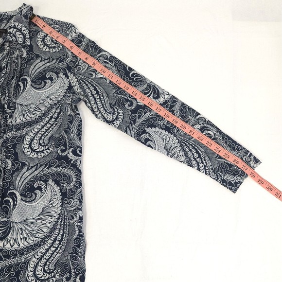 Talbots Womens Medium Navy Blue White Paisley Cotton Pleated Tunic Top Blouse - Picture 10 of 10